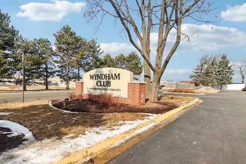 1203 Wyndham Ct #205, Palatine, IL 60074