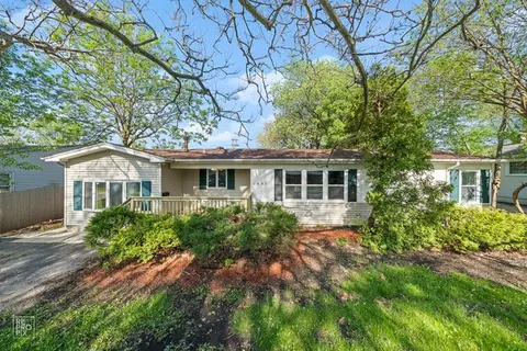 1007 Frederick St, Joliet, IL 60435