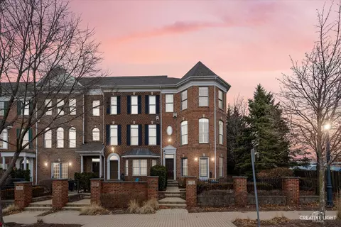 75 Spring Ave, Naperville, IL 60540
