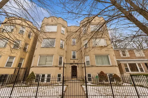 6153 N Hamilton St #2, Chicago, IL 60659