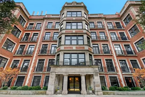 305 W Fullerton Pkwy #1E, Chicago, IL 60614