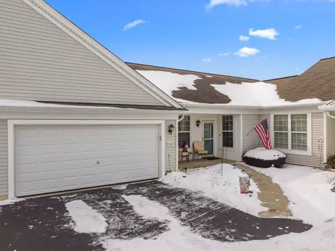 12685 Rock Island Trl, Huntley, IL 60142