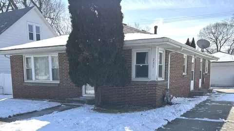 735 Armstrong St, Morris, IL 60450