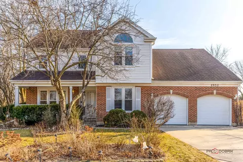 2932 Whispering Oaks Dr, Buffalo Grove, IL 60089
