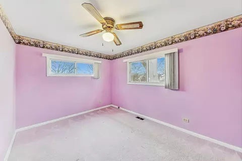 9 N510 Irwin Dr, Elgin, IL 60123 photo 9