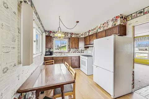 9 N510 Irwin Dr, Elgin, IL 60123 photo 6