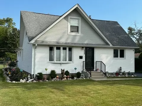 224 Hayes Dr, Northlake, IL 60164