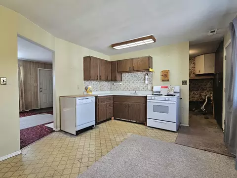 Kitchen - 19524 Sycamore St, Mokena, IL 60448 photo 1 of 1