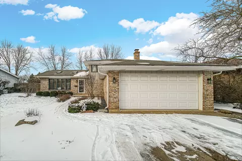 Exterior - 1052 E 7th St, Lockport, IL 60441 photo 2 of 6