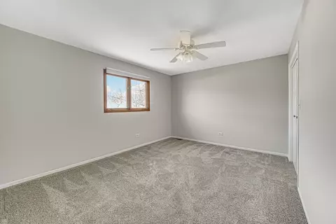 Bedroom - 1052 E 7th St, Lockport, IL 60441 photo 4 of 4