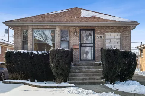 4236 N Newland Ave, Norridge, IL 60706