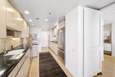 180 E Pearson St #4407, Chicago, IL 60611 photo 11