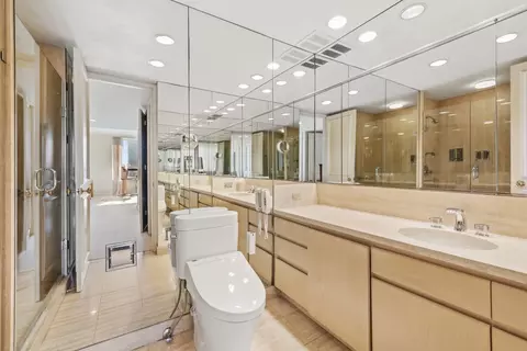180 E Pearson St #4407, Chicago, IL 60611 photo 22