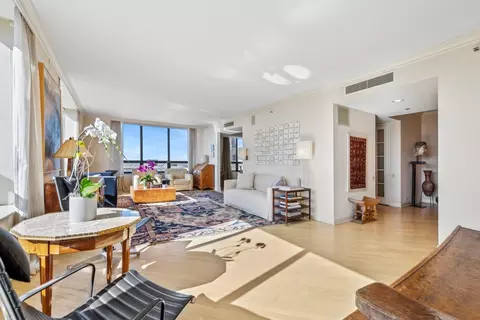 180 E Pearson St #4407, Chicago, IL 60611 photo 7