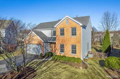 39 W680 Harvey Sq, Geneva, IL 60134