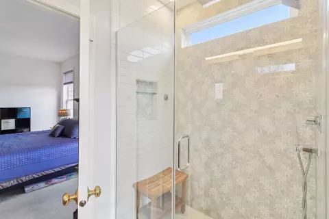 Bath - 2402 Monterey Dr, Plainfield, IL 60586 photo 1 of 4