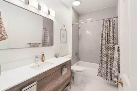Bath - 2402 Monterey Dr, Plainfield, IL 60586 photo 4 of 4