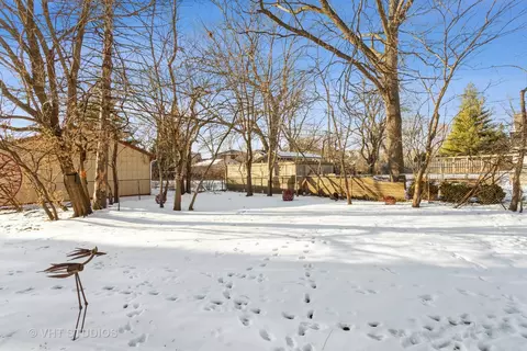329 E 8th Ave, Naperville, IL 60563 photo 10