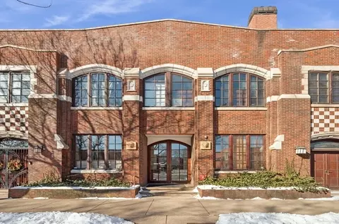 2240 N Racine Ave, Chicago, IL 60614