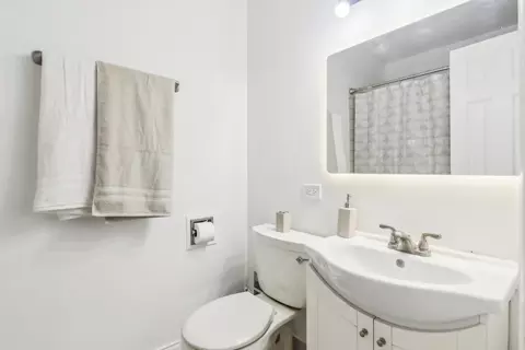 Bath - 6853 Olympic Dr, Bridgeview, IL 60455 photo 2 of 2