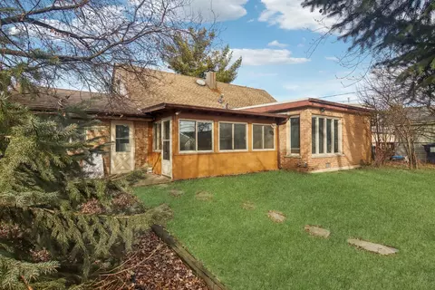 Exterior - 6853 Olympic Dr, Bridgeview, IL 60455 photo 3 of 4