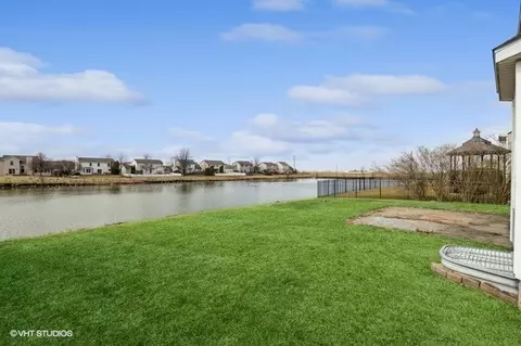 1225 Lodge Pole Ln, Normal, IL 61761 photo 6