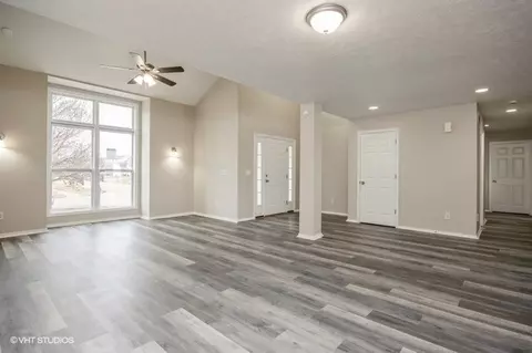 1225 Lodge Pole Ln, Normal, IL 61761 photo 7