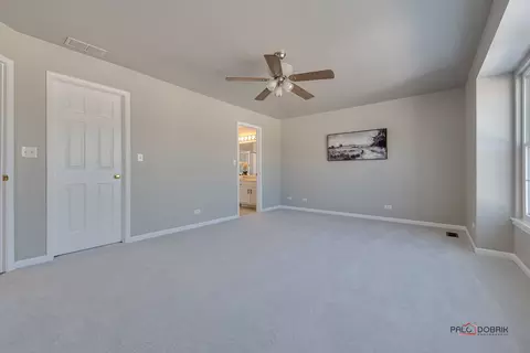 Bedroom - 5295 Shotkoski Dr, Hoffman Estates, IL 60192 photo 1 of 4