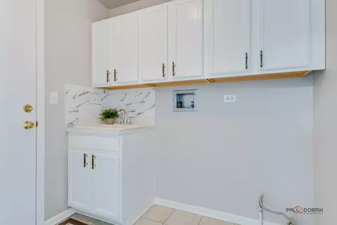 Other - 5295 Shotkoski Dr, Hoffman Estates, IL 60192 photo 3 of 13