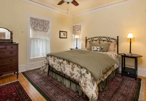 359 Park St, Elgin, IL 60120 photo 31
