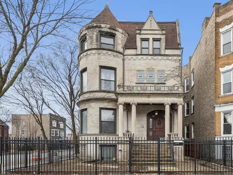4458 S Prairie Ave, Chicago, IL 60653
