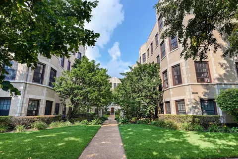 824 Judson Ave #3, Evanston, IL 60202