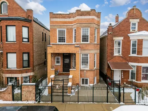 2429 S Central Park Ave, Chicago, IL 60623