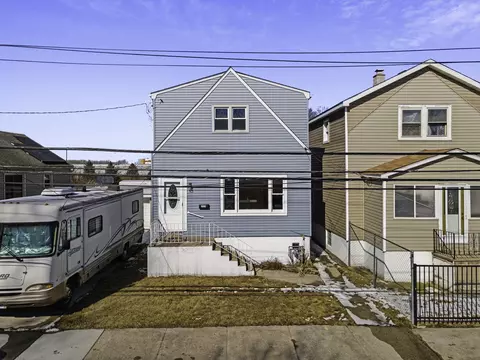 2829 E 138th Pl, Burnham, IL 60633