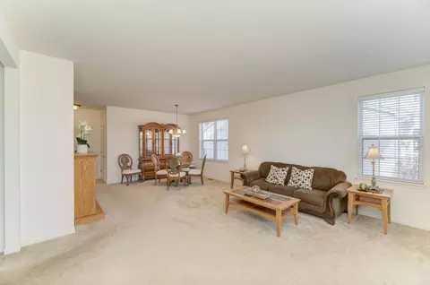 13842 Meadow Ln, Plainfield, IL 60544 photo 2