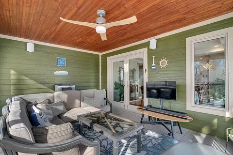 Exterior - 210 Barefoot Ct, Minooka, IL 60447 photo 3 of 22