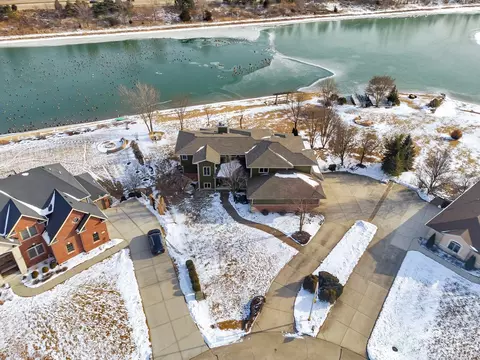 View/Area - 210 Barefoot Ct, Minooka, IL 60447 photo 3 of 19