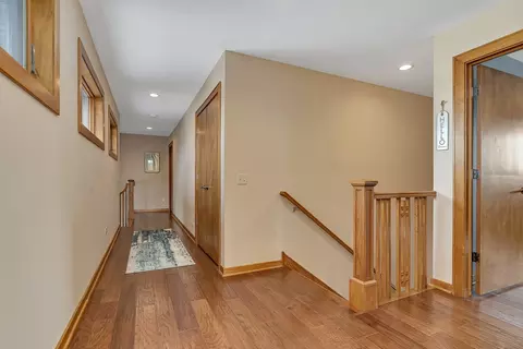 Entry Way - 210 Barefoot Ct, Minooka, IL 60447 photo 6 of 7