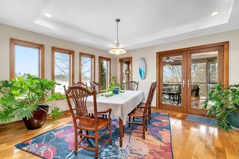 Dining - 210 Barefoot Ct, Minooka, IL 60447 photo 1 of 3