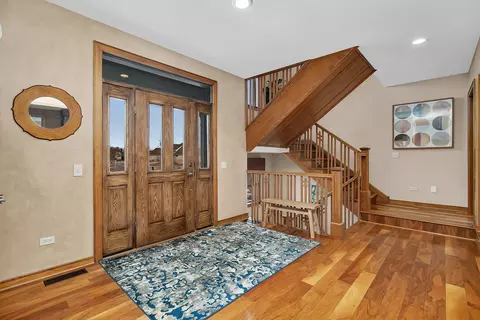 Entry Way - 210 Barefoot Ct, Minooka, IL 60447 photo 1 of 7
