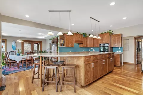 Kitchen - 210 Barefoot Ct, Minooka, IL 60447 photo 1 of 7