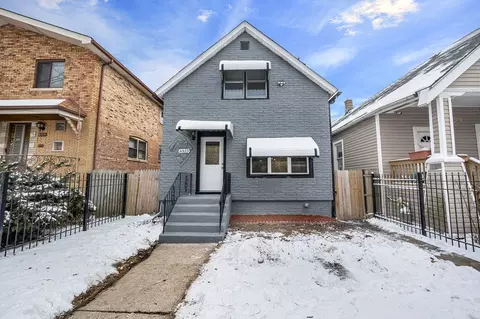 6323 S Troy St, Chicago, IL 60629