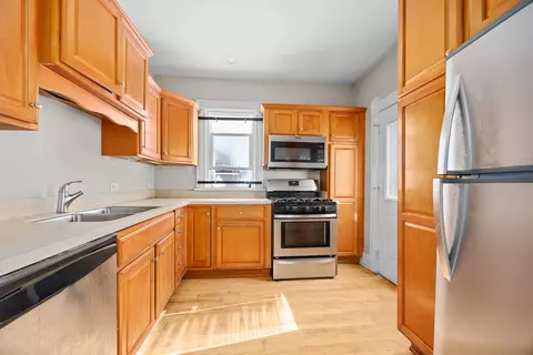 Kitchen - 24015 W Ottawa St, Plainfield, IL 60544 photo 1 of 2