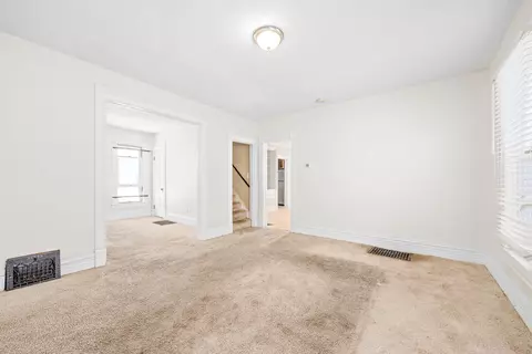 Living - 24015 W Ottawa St, Plainfield, IL 60544 photo 2 of 3