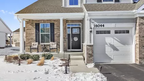 16044 S Longcommon Ln, Plainfield, IL 60586 photo 38