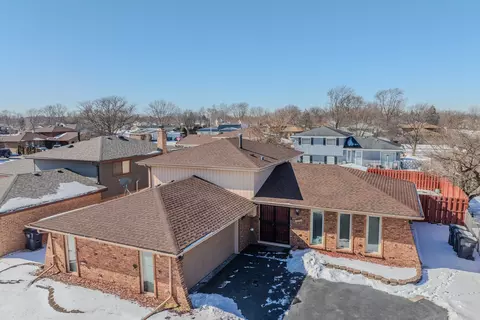 16710 Prince Dr, South Holland, IL 60473