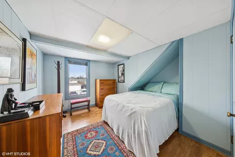 Bedroom - 7308 W 59th St, Summit, IL 60501 photo 1 of 2