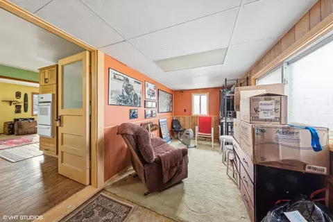 Entry Way - 7308 W 59th St, Summit, IL 60501 photo 1 of 1