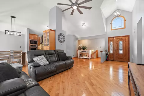 25062 Michele Dr, Plainfield, IL 60544 photo 5