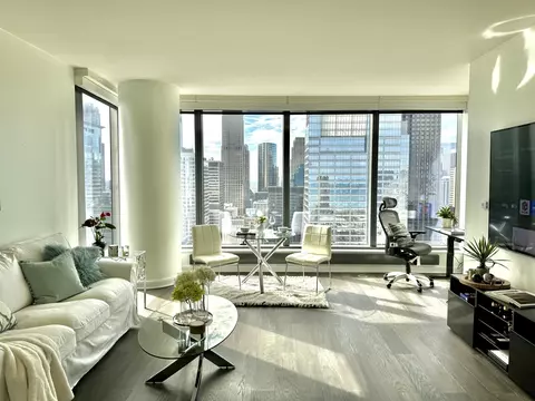 60 E Monroe St #3905, Chicago, IL 60603 photo 3